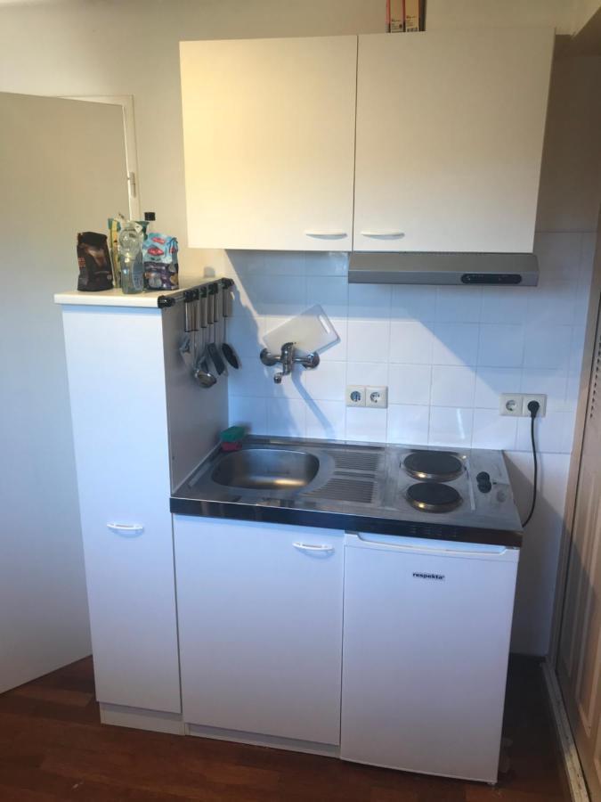 First Floor With Bedroom Bathroom Kitchen Office In Villa Near Tue And Centre Eindhoven Extérieur photo